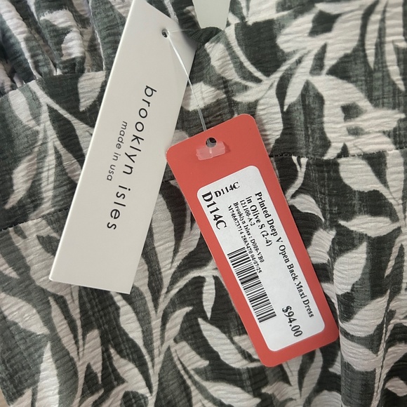 NWT! Maxi Dress Brooklyn Isle Size Sm - Picture 2 of 3